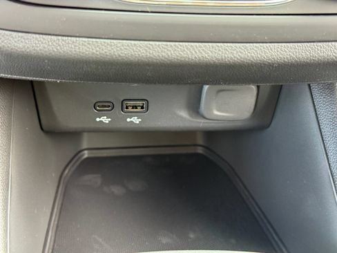 New 2026 Buick Envista Sport Touring w/ Convenience I Package FWD image 27