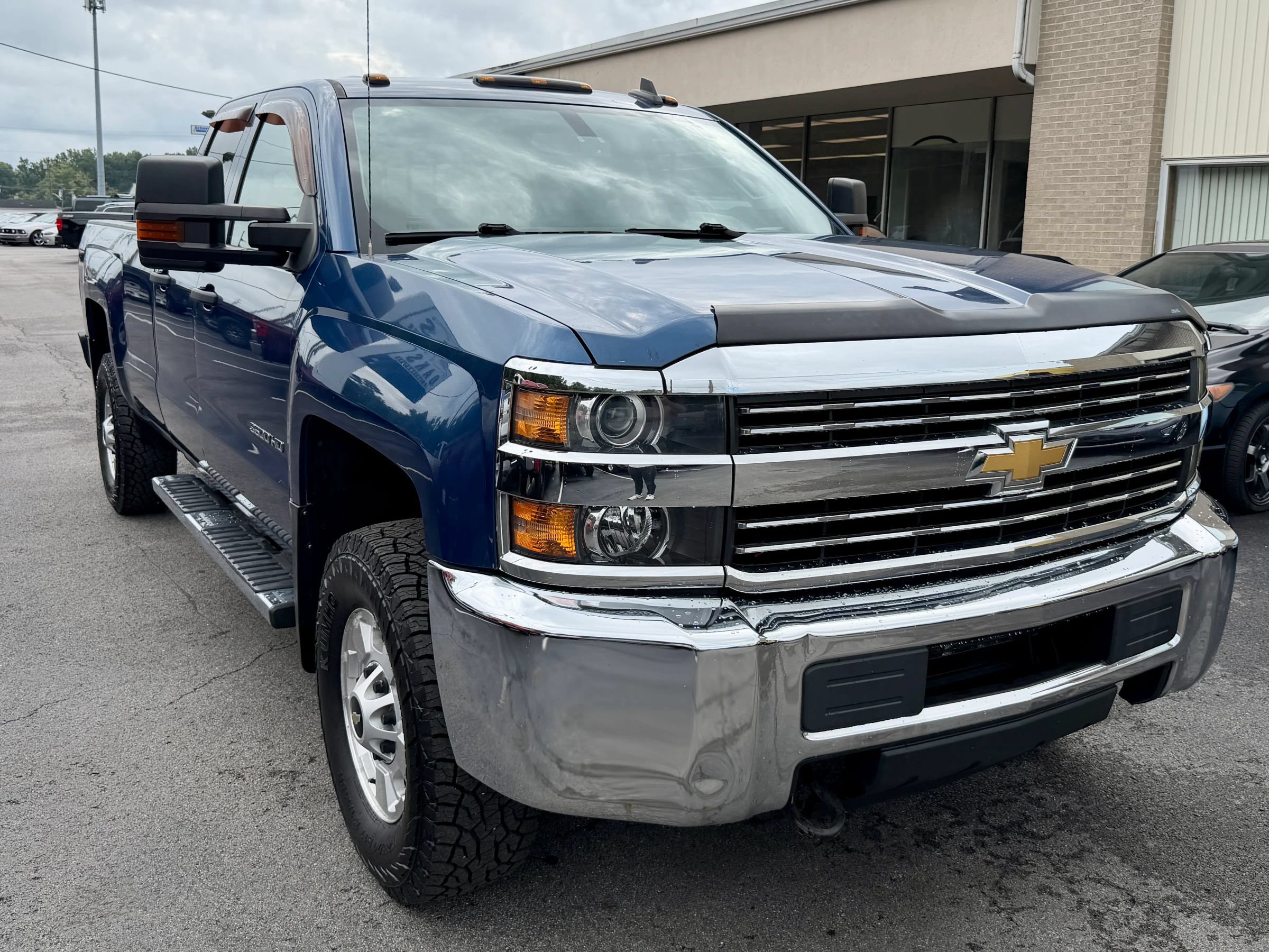 Used 2015 Chevrolet Silverado 3500 W/T w/ WT Convenience Package AWD/4WD image 1