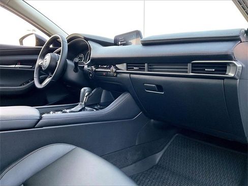 Used 2025 MAZDA MAZDA3 s image 13