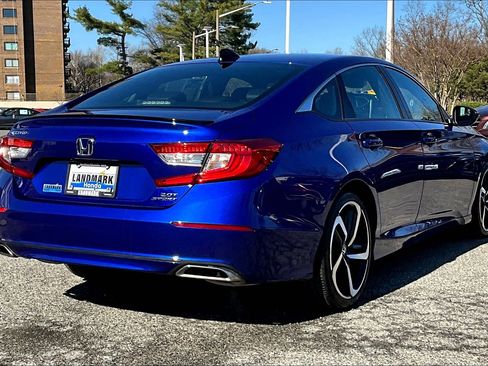 Used 2022 Honda Accord Sport image 2