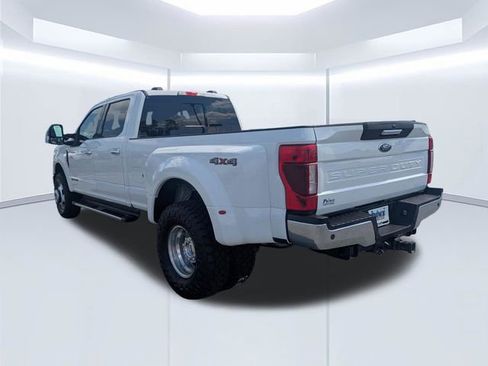 Used 2020 Ford F350 Lariat w/ Chrome Package image 7