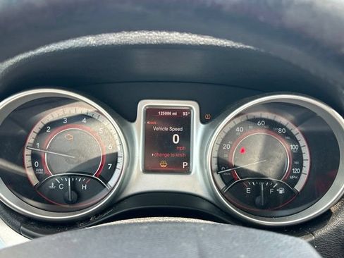 Used 2014 Dodge Journey American Value Package w/ Flexible Seating Group FWD image 23