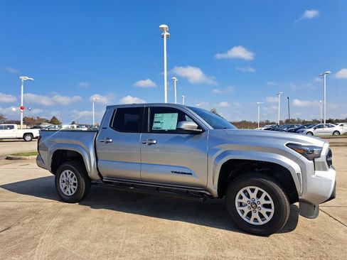 New 2025 Toyota Tacoma SR5 image 2