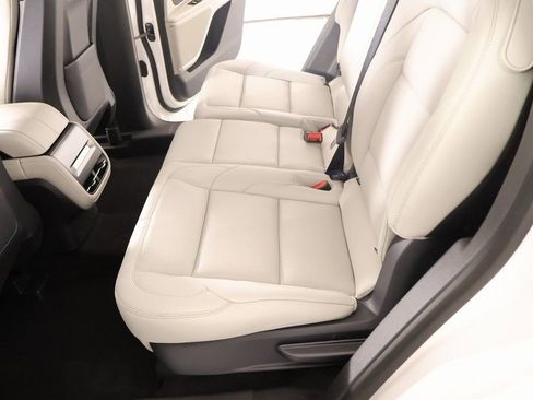 New 2026 Lincoln Nautilus Premier w/ Jet Appearance Package AWD/4WD image 13