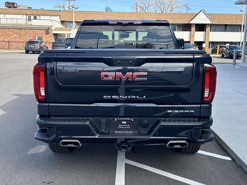 Used 2024 GMC Sierra 1500 Denali w/ Denali Reserve Package AWD/4WD image 7