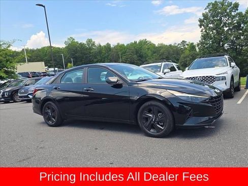Used 2023 Hyundai Elantra SEL FWD image 1