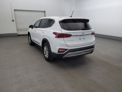Used 2019 Hyundai Santa Fe SE image 5