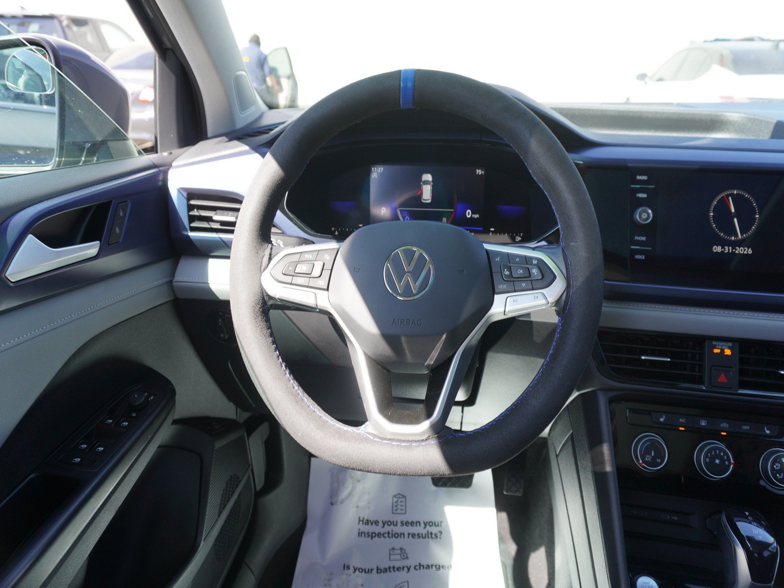 Used 2023 Volkswagen Taos SE FWD image 17