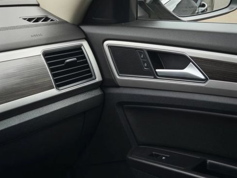 Used 2019 Volkswagen Atlas SE AWD/4WD image 29