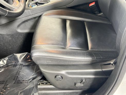 Used 2022 Jeep Grand Cherokee Limited image 18