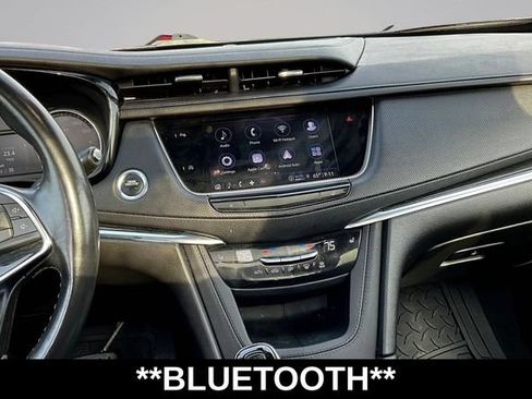 Used 2022 Cadillac XT5 Premium Luxury AWD/4WD image 11