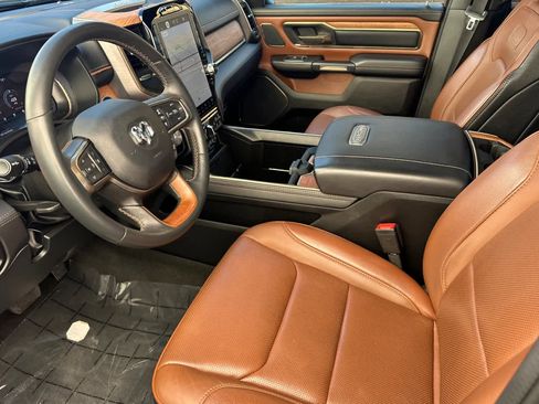 Used 2023 RAM 1500 Limited image 11