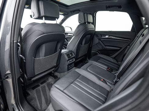 Certified 2023 Audi SQ5 Premium Plus w/ Premium Plus Package AWD/4WD image 15