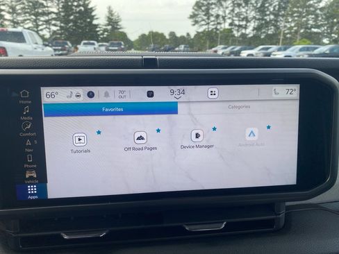 New 2025 Jeep Gladiator Sport image 35