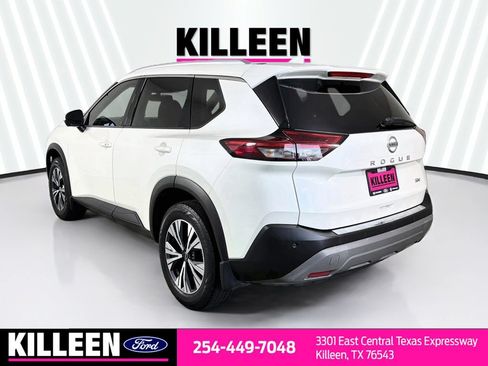 Used 2021 Nissan Rogue SV w/ Premium Package FWD image 7