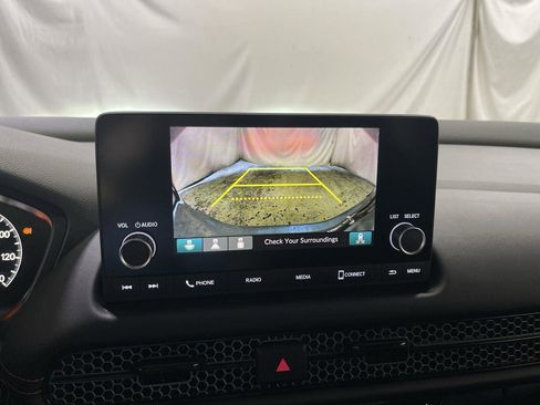 Certified 2025 Honda HR-V Sport image 17