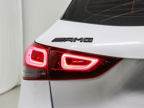 Certified 2022 Mercedes-Benz GLA 35 AMG 4MATIC image 11