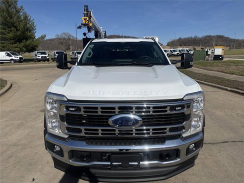 New 2026 Ford F550 4x4 Supercab Super Duty image 19