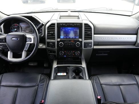 Used 2020 Ford F450 Lariat w/ Lariat Ultimate Package AWD/4WD image 3