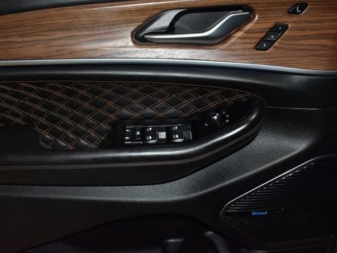 Used 2023 Jeep Grand Cherokee L Summit w/ Luxury Tech Group V image 29