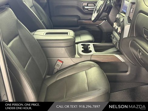 Used 2019 GMC Sierra 1500 SLT w/ SLT Premium Plus Package AWD/4WD image 45