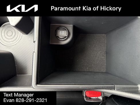 Used 2026 Kia Sportage EX FWD image 27