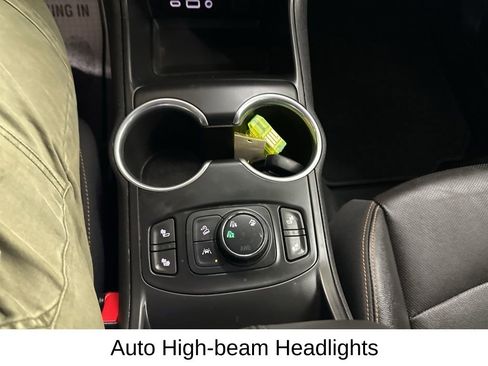 Used 2021 GMC Terrain SLT w/ Infotainment Package II image 45