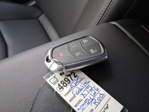 New 2025 Cadillac XT5 Luxury w/ LPO, Floor Liner Package image 25