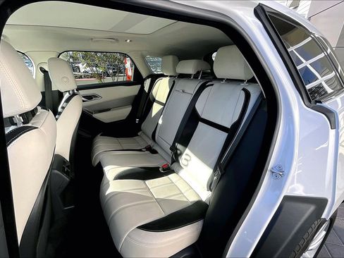 Used 2023 Land Rover Range Rover Velar S image 26