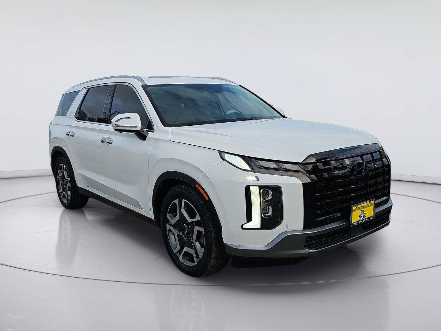 Used 2023 Hyundai Palisade Limited FWD image 7