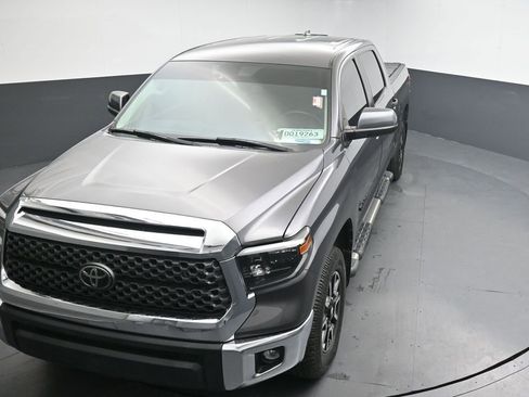 Used 2021 Toyota Tundra SR5 w/ TRD Off-Road Package AWD/4WD image 12