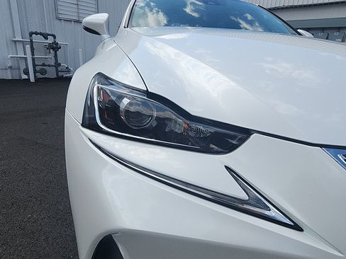 Used 2020 Lexus IS 300 w/ Accessory Package RWD image 12