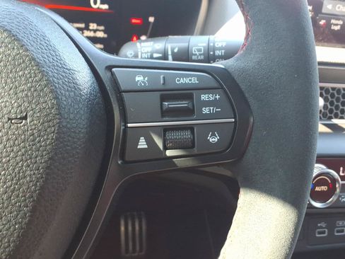 Used 2025 Honda Civic Type R image 17