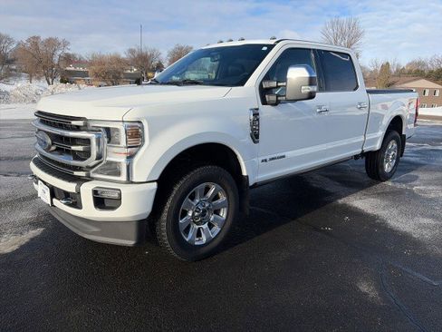 Used 2022 Ford F350 Platinum w/ FX4 Off-Road Package image 1