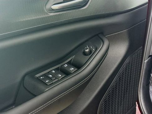 New 2025 Jeep Grand Cherokee Laredo X w/ Luxury Tech Group I AWD/4WD image 17