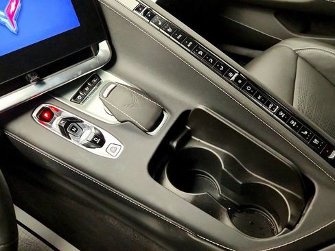 Used 2024 Chevrolet Corvette Stingray Preferred Cpe w/ Z51 Performance Package image 17