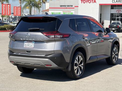 Used 2021 Nissan Rogue SV FWD image 44