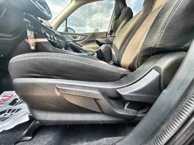 Used 2021 Subaru Forester AWD/4WD image 12