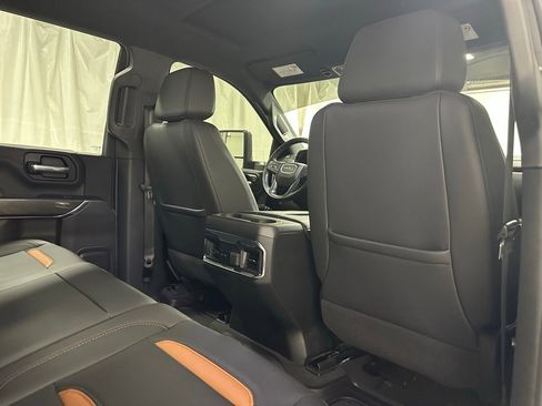 Used 2022 GMC Sierra 2500 AT4 image 55