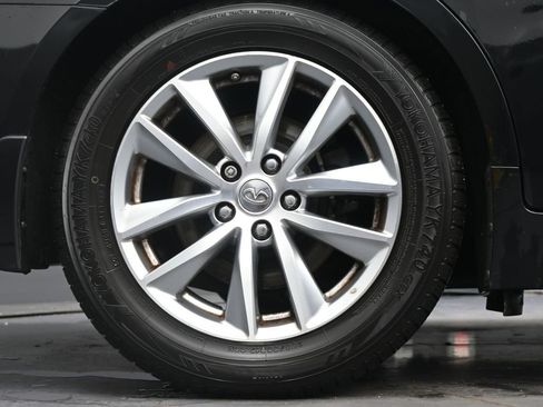 Used 2017 INFINITI Q50 3.0t Premium w/ 3.0T Premium Plus Package image 9