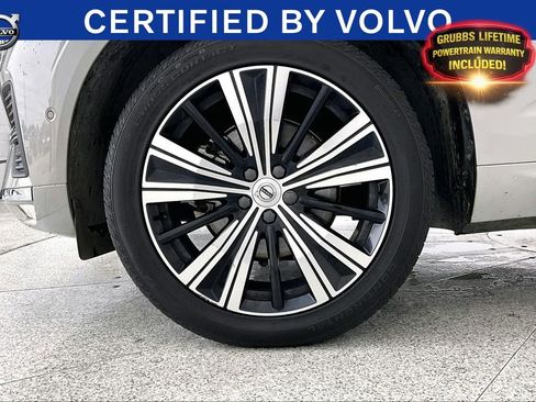 Used 2023 Volvo XC60 B5 Ultimate AWD/4WD image 12