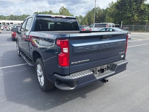 Used 2022 Chevrolet Silverado 1500 Custom w/ Safety Confidence Package image 3