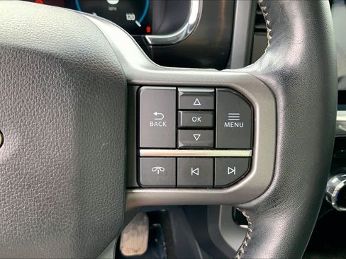Used 2022 Ford F150 Lariat AWD/4WD image 24
