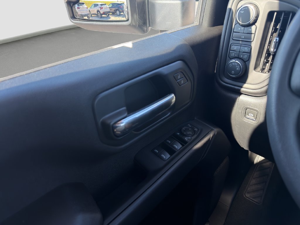 New 2026 Chevrolet Silverado 2500 Custom w/ Custom Value Package AWD/4WD image 12