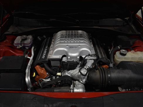 Used 2022 Dodge Charger SRT Hellcat w/ Harman/Kardon Audio Group image 15