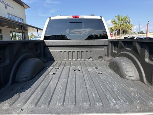 Used 2025 Ford F250 Platinum AWD/4WD image 9