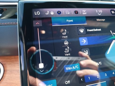 Certified 2024 Jeep Grand Cherokee Summit image 22