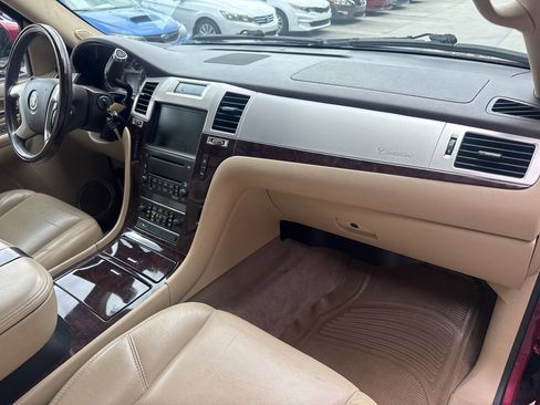 Used 2009 Cadillac Escalade AWD image 20