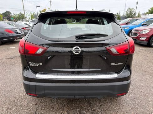 Used 2017 Nissan Rogue Sport SL w/ SL Premium Package AWD/4WD image 6