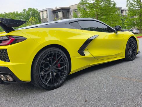 Used 2022 Chevrolet Corvette Stingray Preferred Cpe w/ Z51 Performance Package RWD image 41